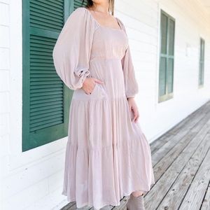 NWT solid long sleeve tiered midi dress